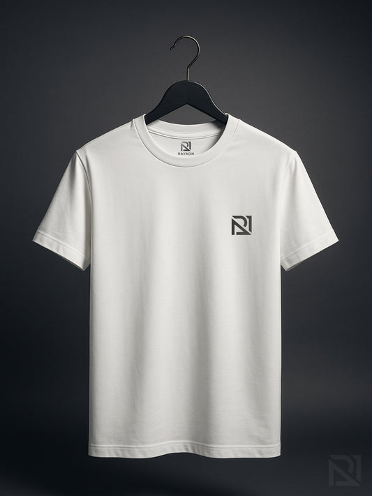 Plain Signature Core – Everyday Essential T-Shirt 🖤