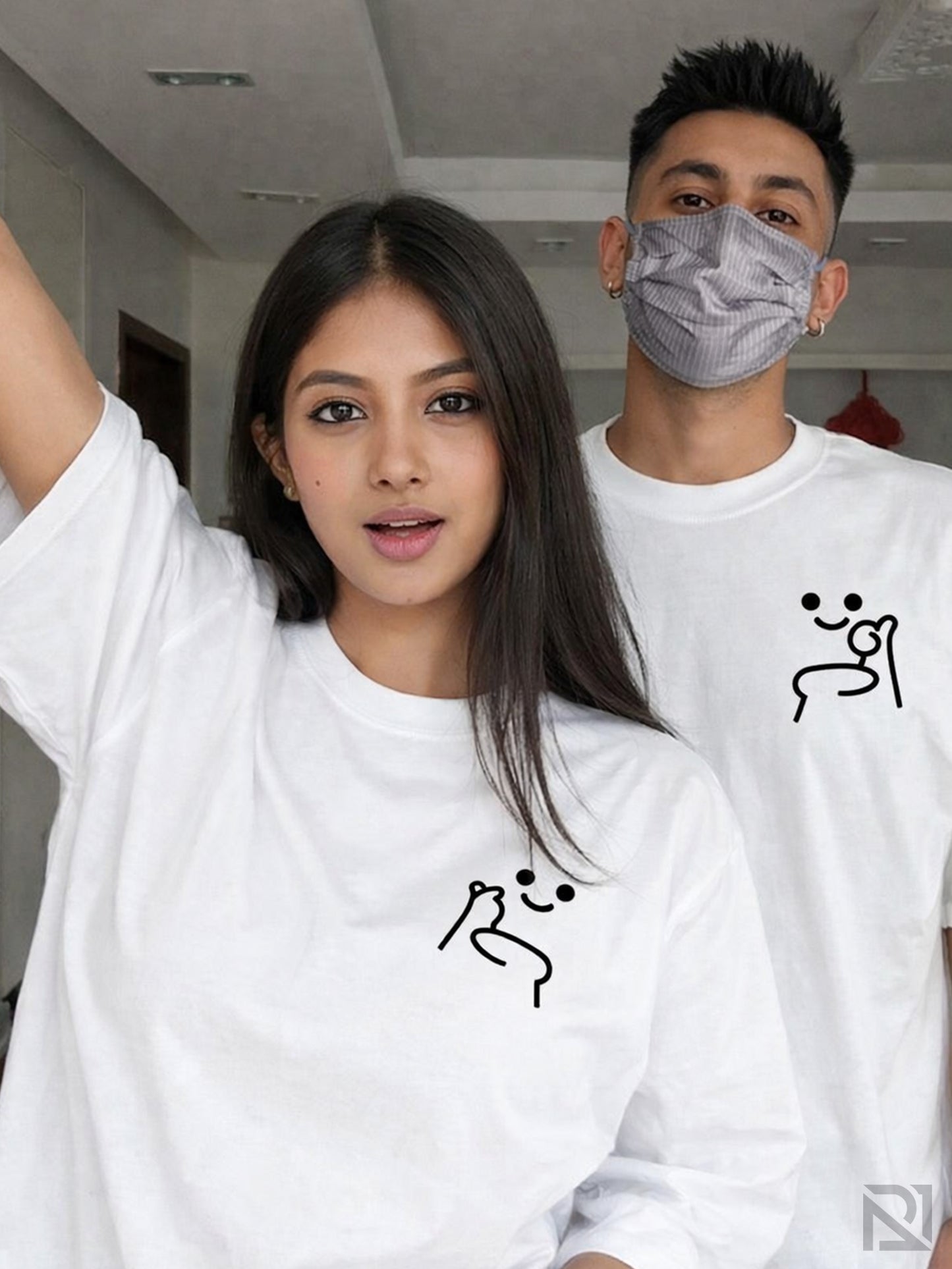 Hold On To Love | Cute minimal doodle 🧸🫰